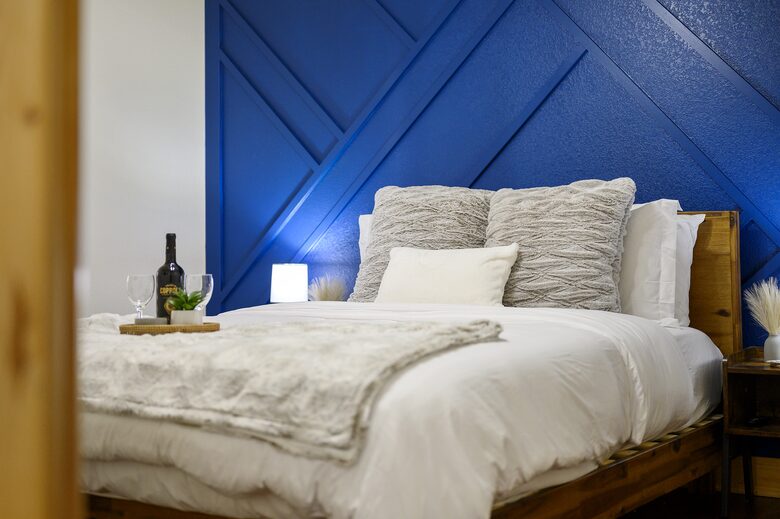 Paradise Ridge Stunning Cabin with Hot Tub - Broken Bow, Oklahoma