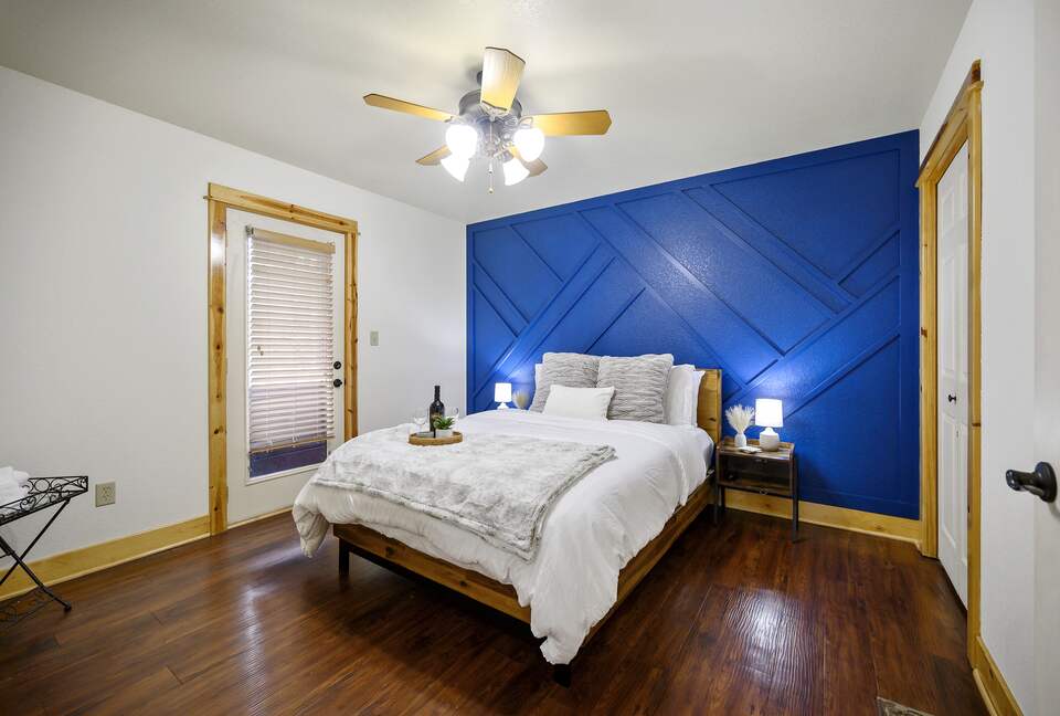 Paradise Ridge Stunning Cabin with Hot Tub - Broken Bow, Oklahoma