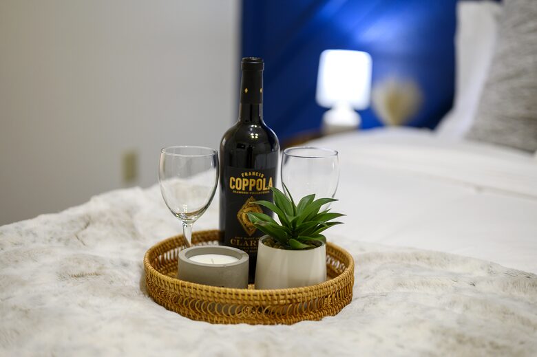 Paradise Ridge Stunning Cabin with Hot Tub - Broken Bow, Oklahoma