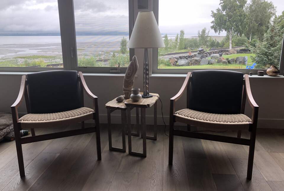 Downtown Anchorage Premium 2 Bedroom Retreat - Anchorage, Alaska
