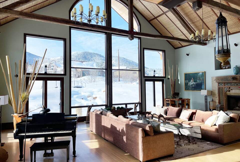 Baliwood, A Ski Lodge filled with Balinese art - Park City, Utah