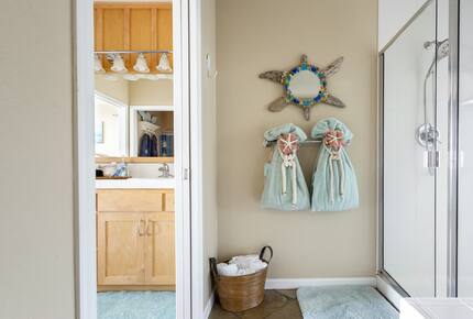 Whale Cove Oceanfront Dream - Depoe Bay, Oregon