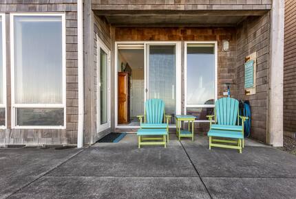 Whale Cove Oceanfront Dream - Depoe Bay, Oregon
