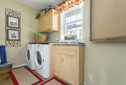 Whale Cove Oceanfront Dream - Depoe Bay, Oregon