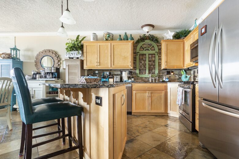 Whale Cove Oceanfront Dream - Depoe Bay, Oregon