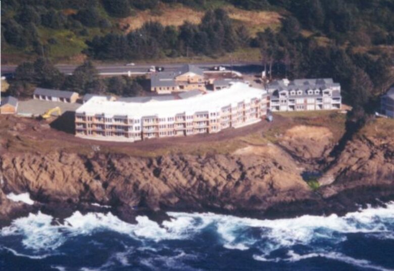 Whale Cove Oceanfront Dream - Depoe Bay, Oregon