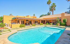 Stunning Scottsdale Tuscany Estate - Scottsdale, Arizona