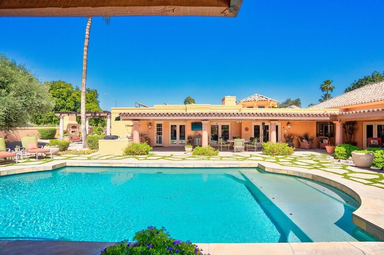 Stunning Scottsdale Tuscany Estate - Scottsdale, Arizona