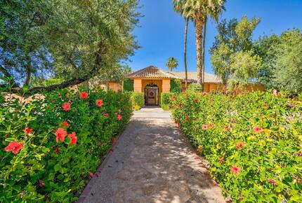 Stunning Scottsdale Tuscany Estate - Scottsdale, Arizona