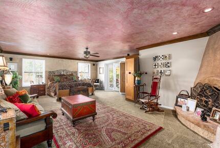 Stunning Scottsdale Tuscany Estate - Scottsdale, Arizona