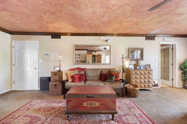 Stunning Scottsdale Tuscany Estate - Scottsdale, Arizona