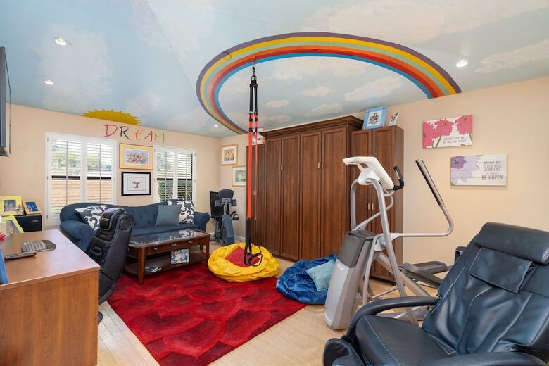 Stunning Scottsdale Tuscany Estate - Scottsdale, Arizona