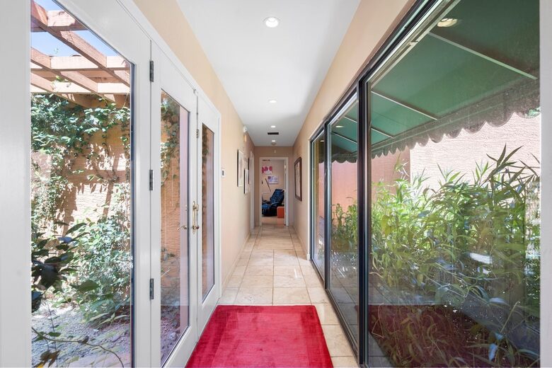 Stunning Scottsdale Tuscany Estate - Scottsdale, Arizona