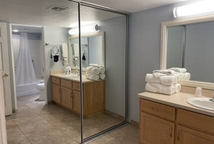 Palm Springs Tennis Club - Palm Springs, California