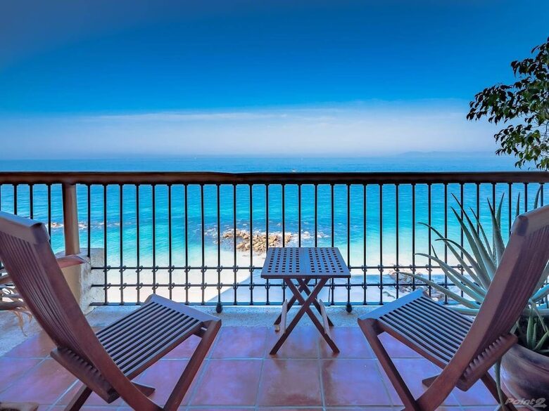 Stunning South Shore 3-Bedroom Beachfront Residence - Puerto Vallarta, Mexico