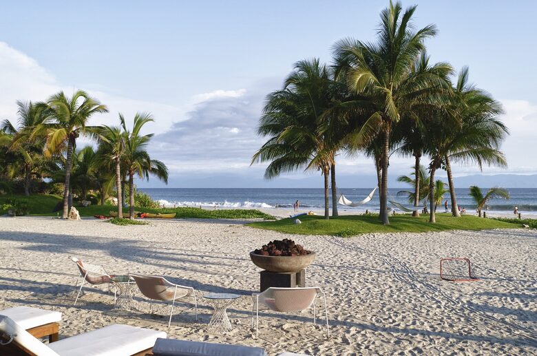 Los Veneros - Punta de Mita / Playa de Estiladeras, Mexico