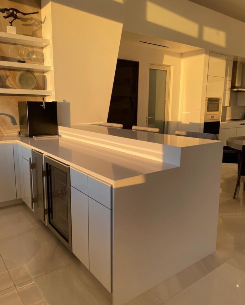 Stunning Modern Las Vegas Retreat - Henderson, Nevada