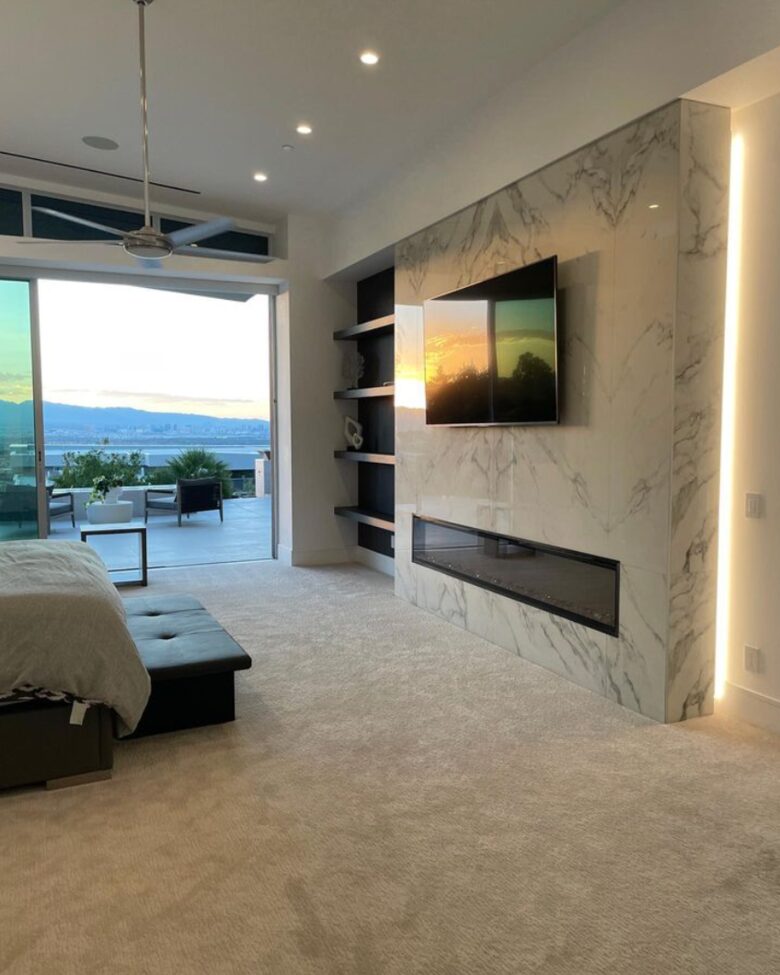 Stunning Modern Las Vegas Retreat - Henderson, Nevada