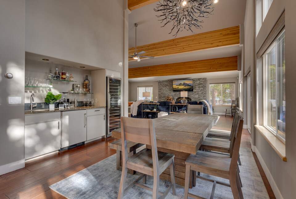 Luxury Modern Home Minutes from the Lake and Ski Slopes - Incline Village, Lake Tahoe. - Incline Village, Nevada