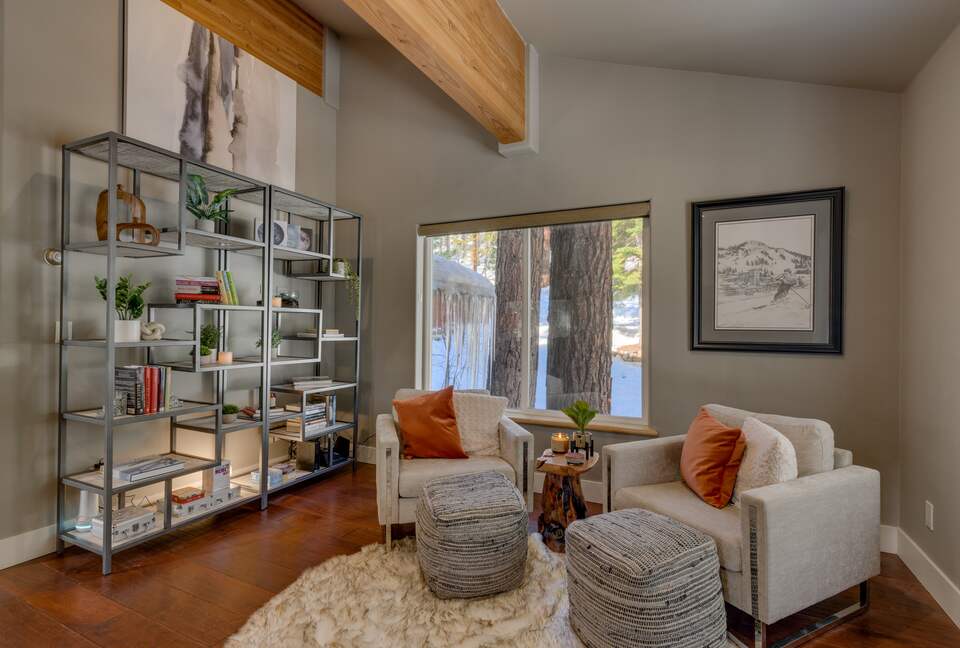 Luxury Modern Home Minutes from the Lake and Ski Slopes - Incline Village, Lake Tahoe. - Incline Village, Nevada