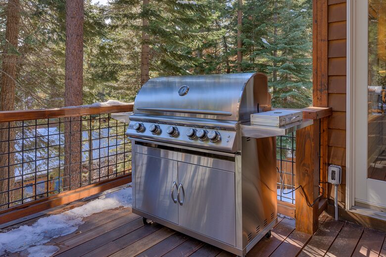 Luxury Modern Home Minutes from the Lake and Ski Slopes - Incline Village, Lake Tahoe. - Incline Village, Nevada