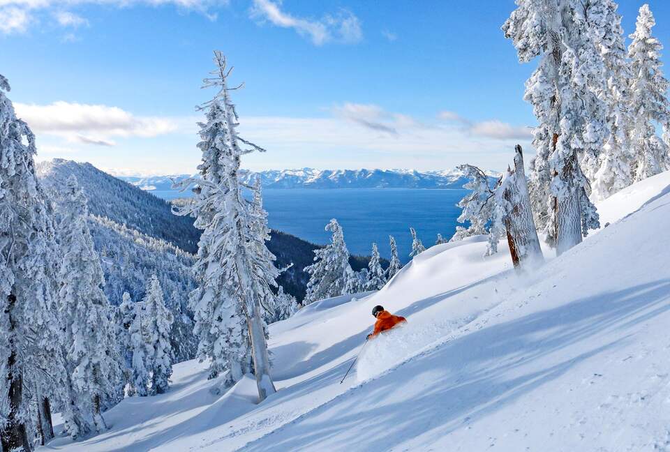 Luxury Modern Home Minutes from the Lake and Ski Slopes - Incline Village, Lake Tahoe. - Incline Village, Nevada