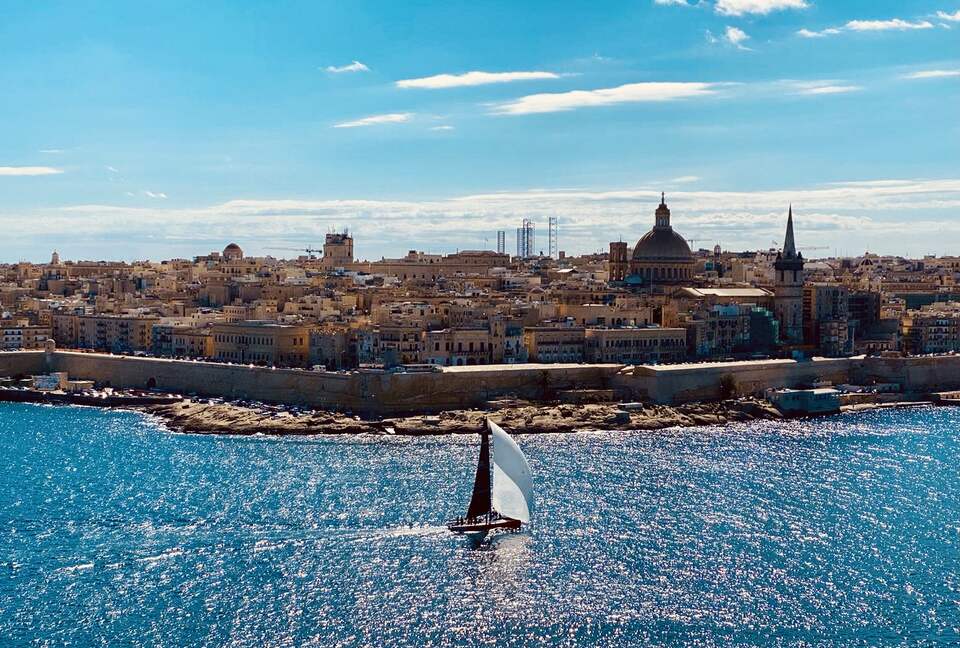 Luxury Seafront Penthouse Valletta - Sliema, Malta