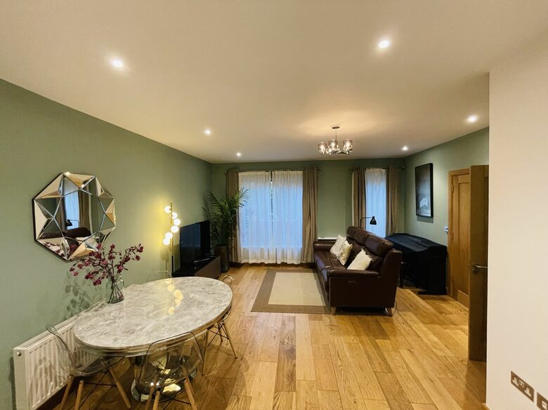 West London Mews House - London, United Kingdom