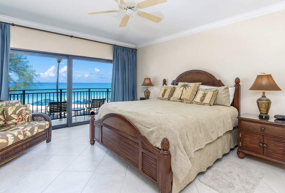 Beautiful Beachfront at Casa Caribe - Grand Cayman - George Town, Cayman Islands