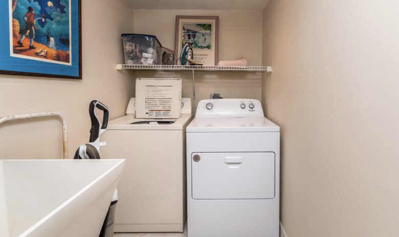 Beautiful Beachfront at Casa Caribe - Grand Cayman - George Town, Cayman Islands