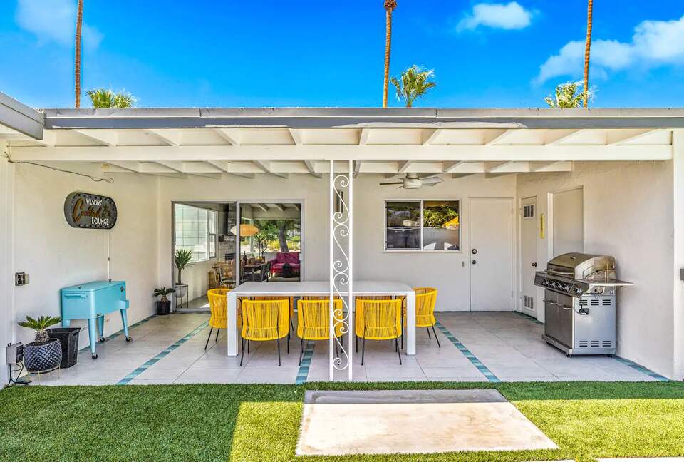 Mid Century Dream-Street Legal Golf Cart Included - Palm Springs, California