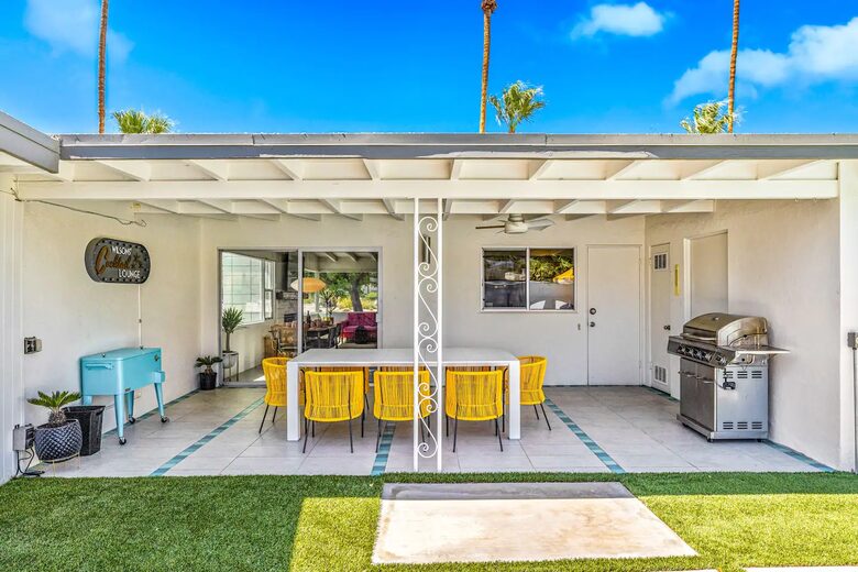 Mid Century Dream-Street Legal Golf Cart Included - Palm Springs, California