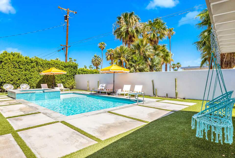 Mid Century Dream-Street Legal Golf Cart Included - Palm Springs, California