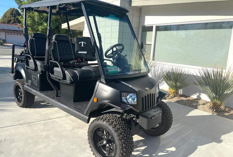 Mid Century Dream-Street Legal Golf Cart Included - Palm Springs, California