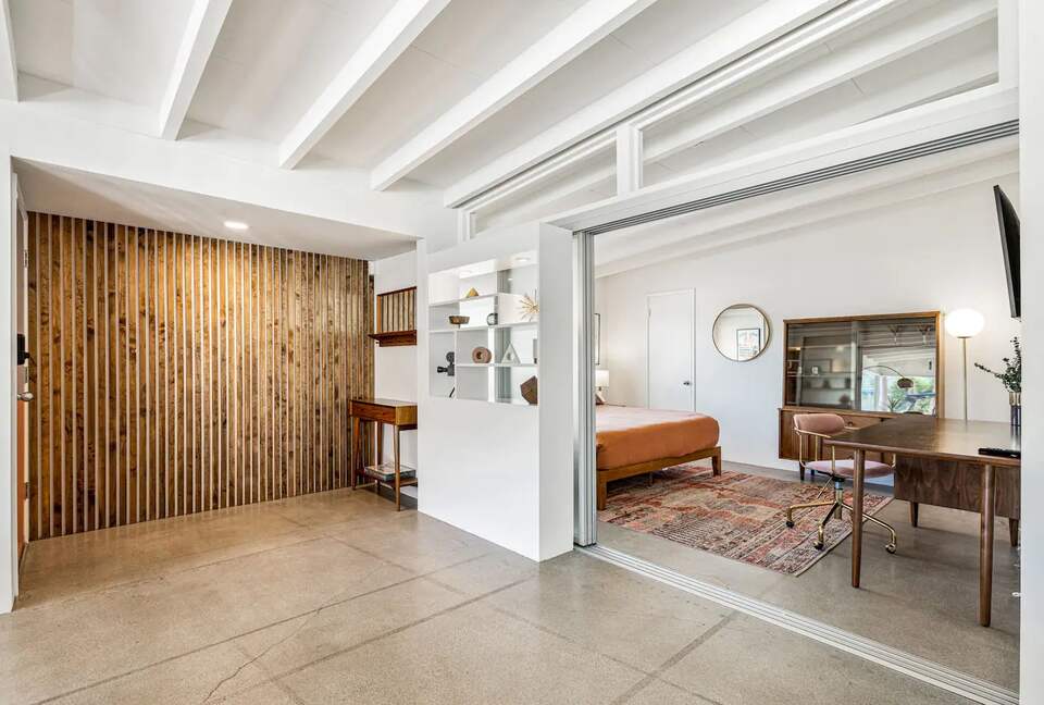 Mid Century Dream-Street Legal Golf Cart Included - Palm Springs, California