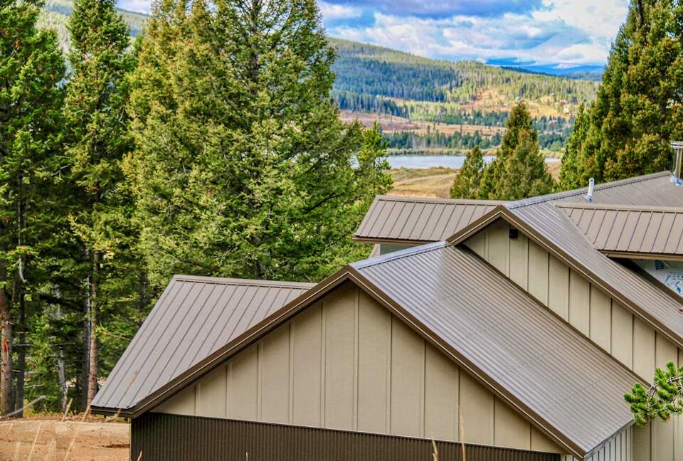 Georgetown Lake Recreational Wonderland - Anaconda, Montana