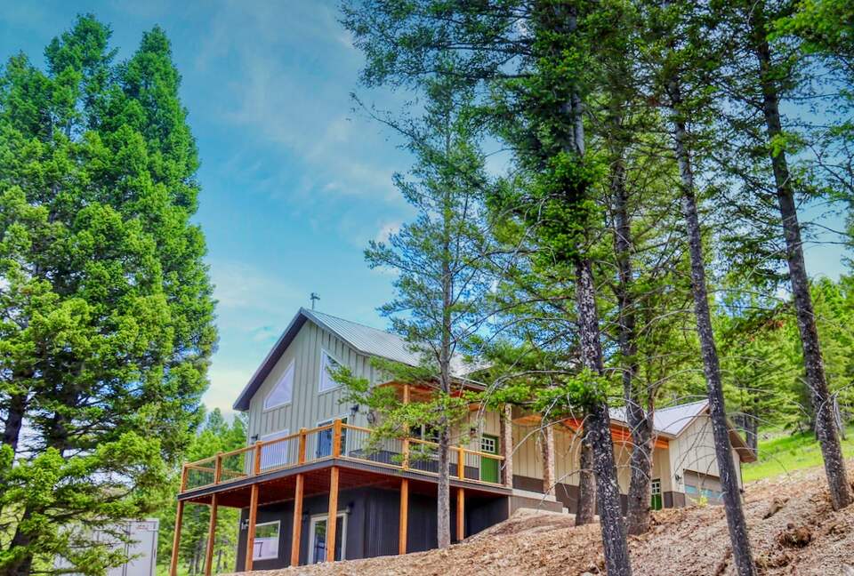 Georgetown Lake Recreational Wonderland - Anaconda, Montana