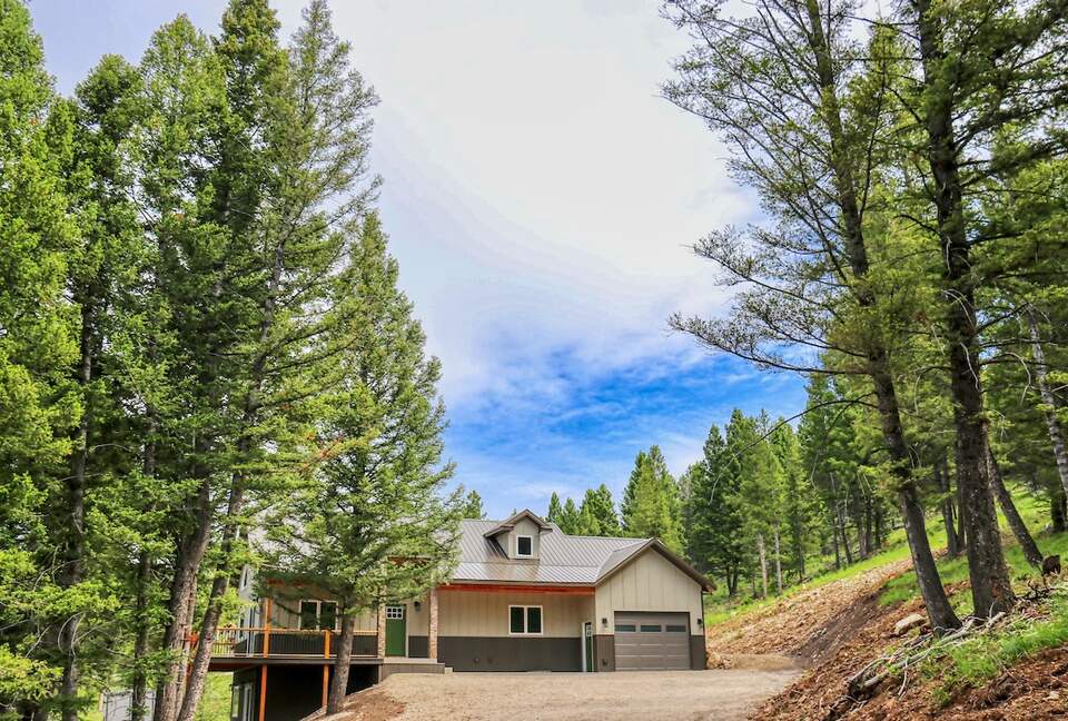 Georgetown Lake Recreational Wonderland - Anaconda, Montana