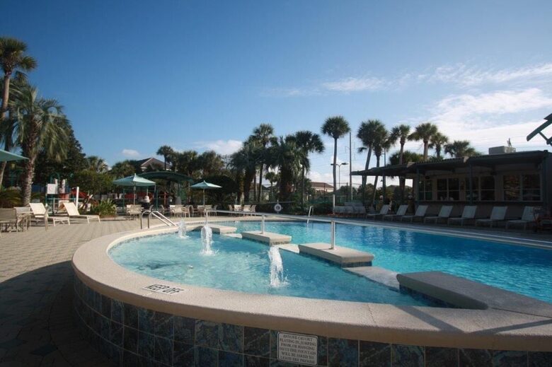 Bonaire Cay Beach Getaway |Charming House and Carriage House + 2 Golf Carts! - Destin, Florida