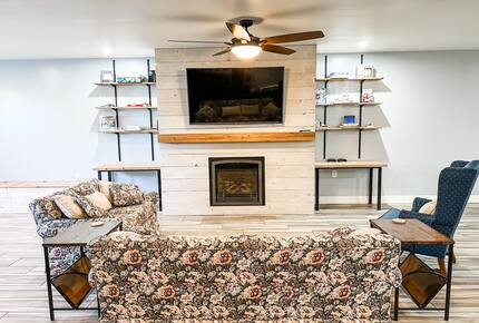 Watertown Escape | Sauna + Gym | Private Community - Watertown, New York