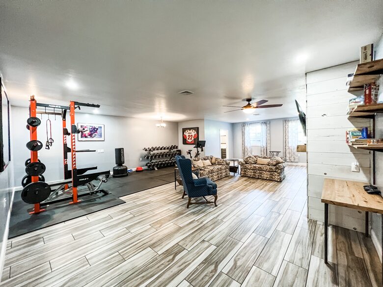 Watertown Escape | Sauna + Gym | Private Community - Watertown, New York