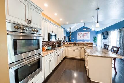 Watertown Escape | Sauna + Gym | Private Community - Watertown, New York