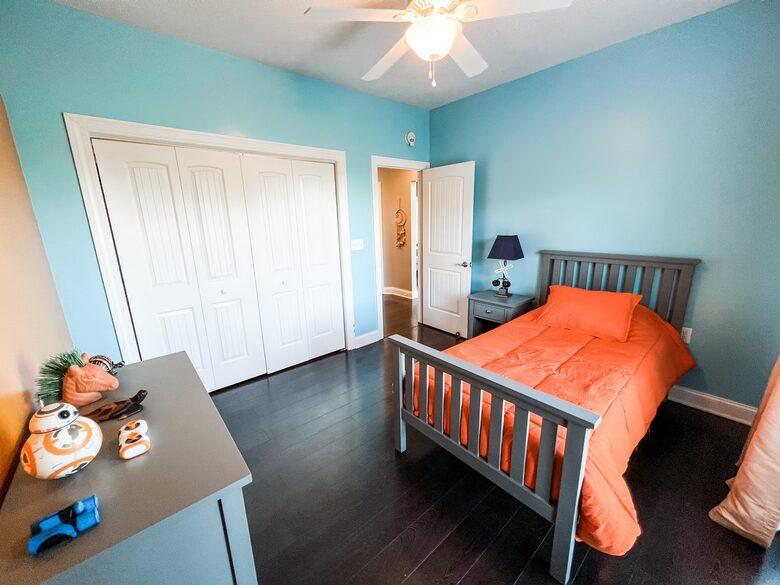 Watertown Escape | Sauna + Gym | Private Community - Watertown, New York