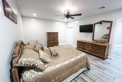 Watertown Escape | Sauna + Gym | Private Community - Watertown, New York