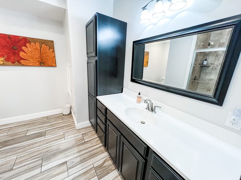 Watertown Escape | Sauna + Gym | Private Community - Watertown, New York