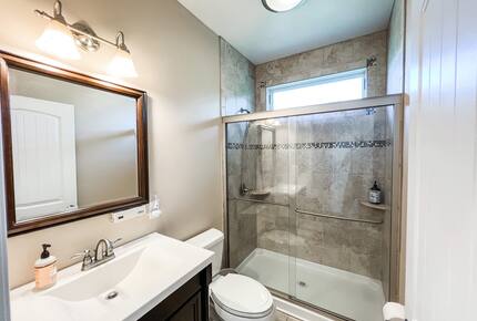 Watertown Escape | Sauna + Gym | Private Community - Watertown, New York