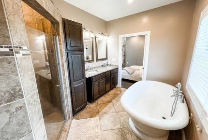 Watertown Escape | Sauna + Gym | Private Community - Watertown, New York