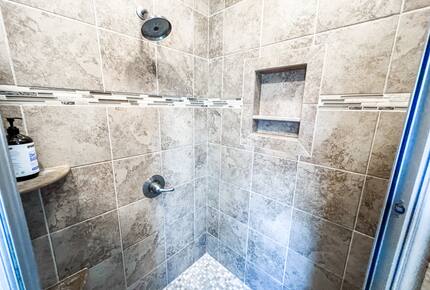 Watertown Escape | Sauna + Gym | Private Community - Watertown, New York