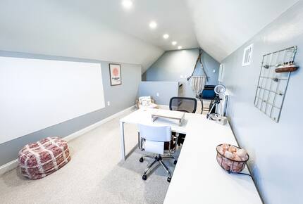 Watertown Escape | Sauna + Gym | Private Community - Watertown, New York