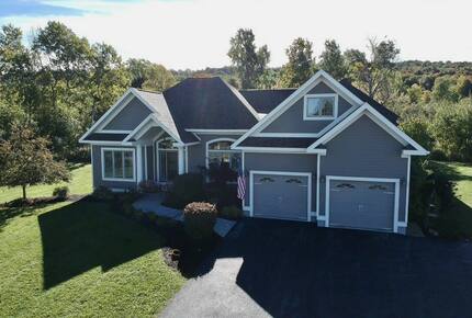 Watertown Escape | Sauna + Gym | Private Community - Watertown, New York